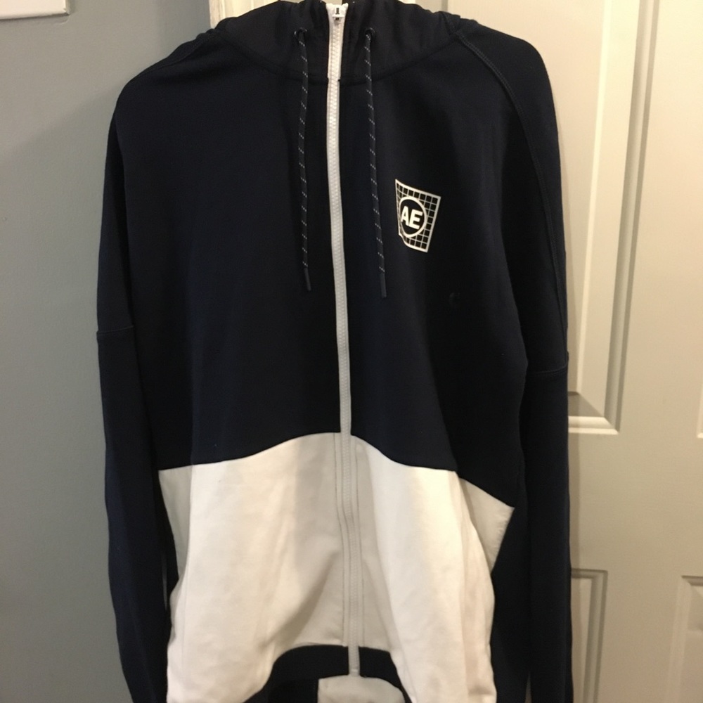 American Eagle Men’s Sweater size M